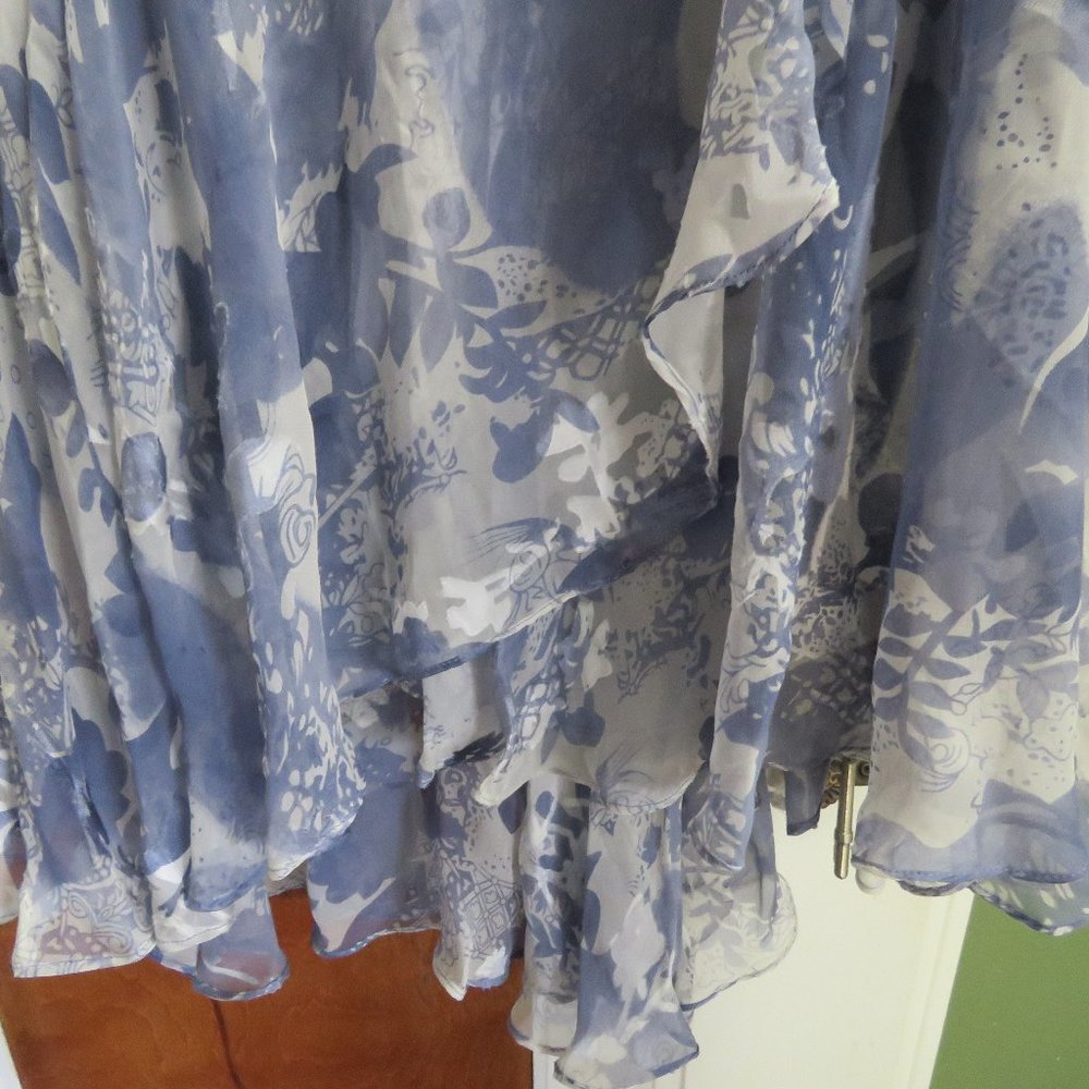 Dress - Picture 3 of 6